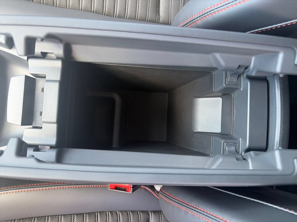 New 2026 Nissan Rogue SV AWD/4WD image 25