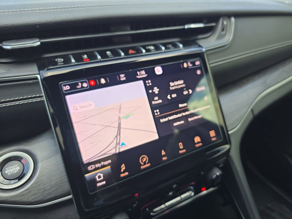 Used 2021 Jeep Grand Cherokee L Limited image 18