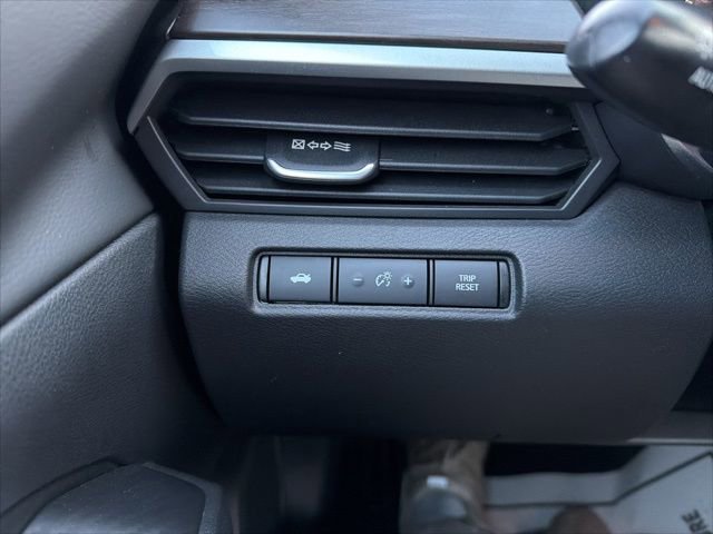 Used 2024 Nissan Altima 2.5 SV image 20