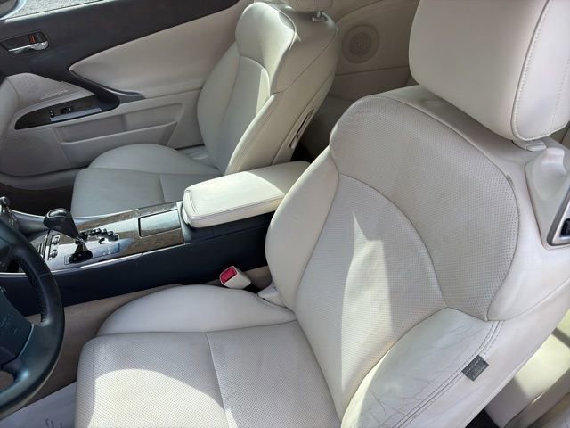 Used 2010 Lexus IS 350C RWD image 20