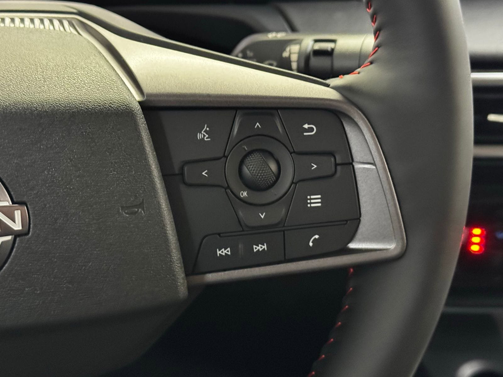 New 2026 Nissan Sentra SR image 21