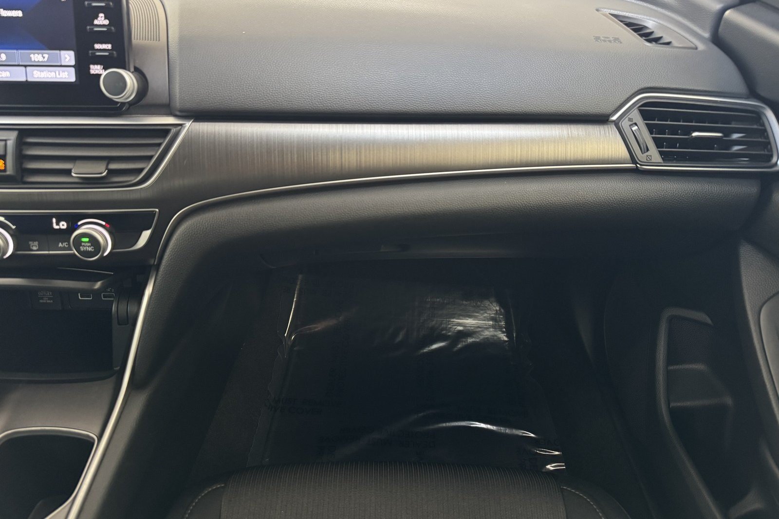 Used 2021 Honda Accord LX image 30