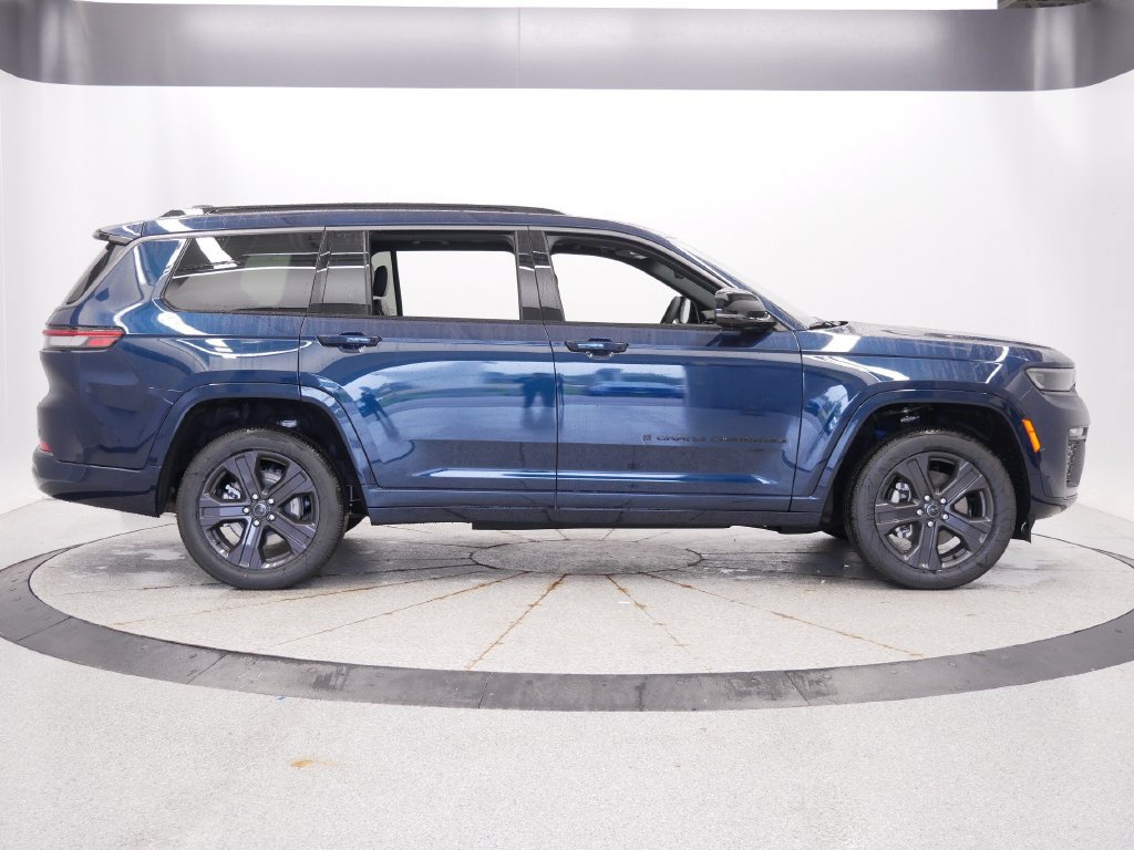 New 2027 Jeep Grand Cherokee L Limited AWD/4WD image 7