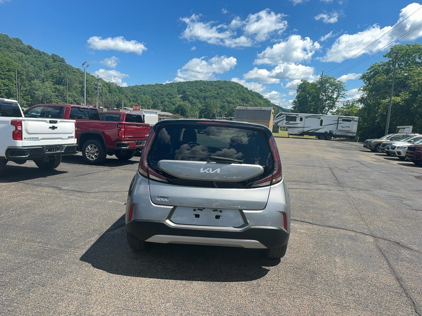 Used 2024 Kia Soul LX w/ Option Group 015 FWD image 5