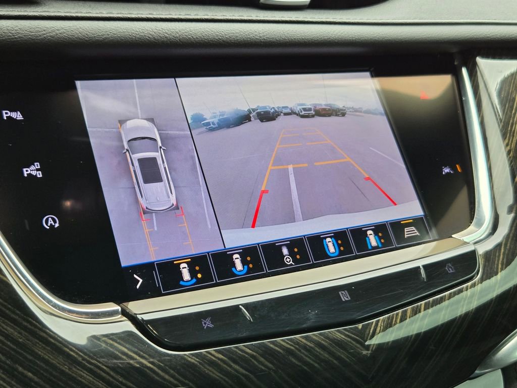 Used 2020 Cadillac XT6 Premium Luxury image 20