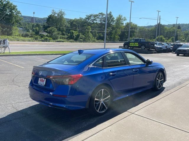 Used 2024 Honda Civic Touring image 4