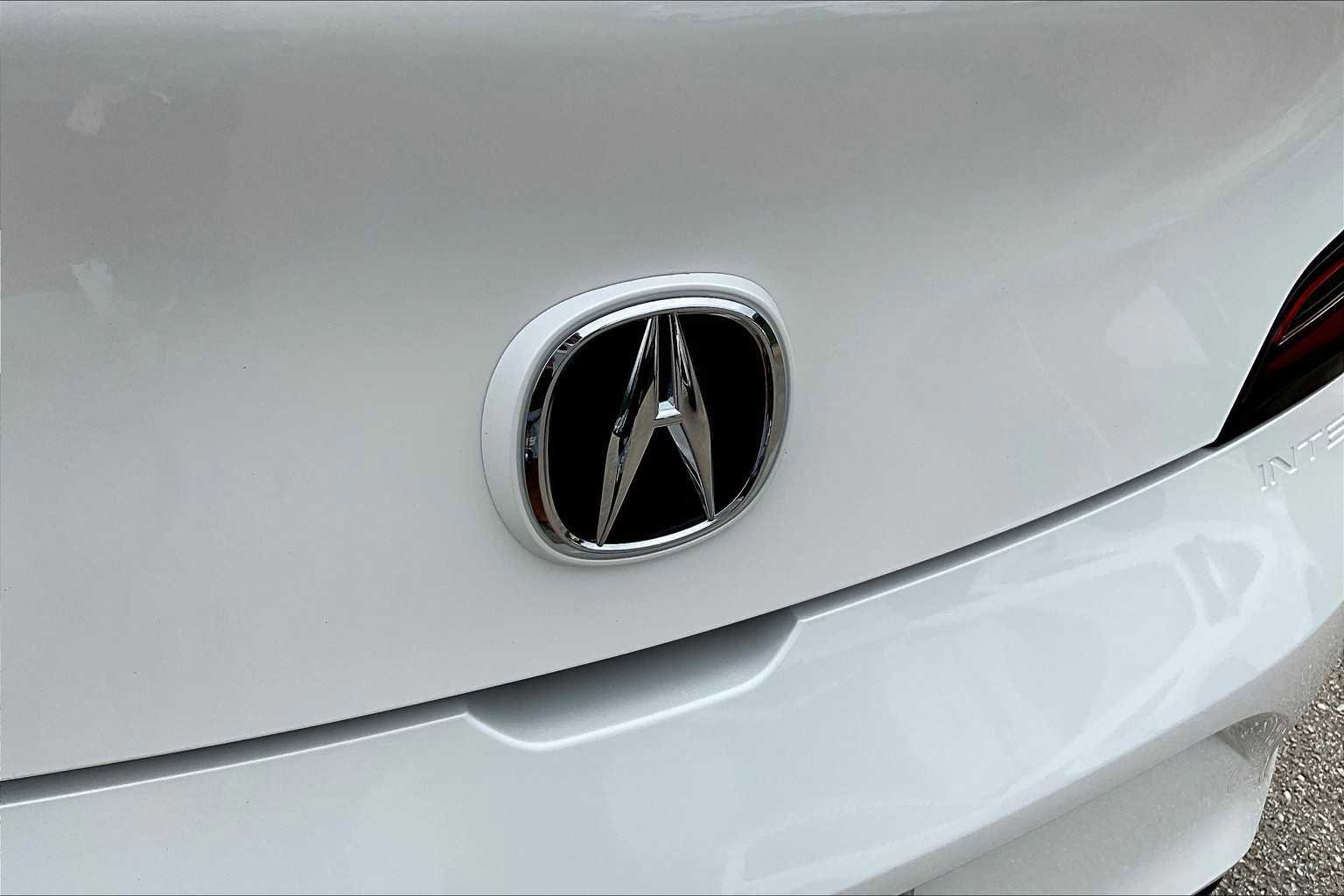 New 2025 Acura Integra image 15