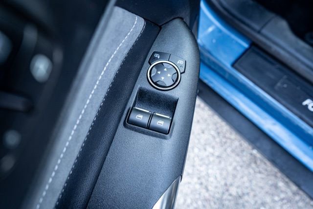 Used 2020 Ford Mustang Shelby GT350 w/ Technology Package image 18