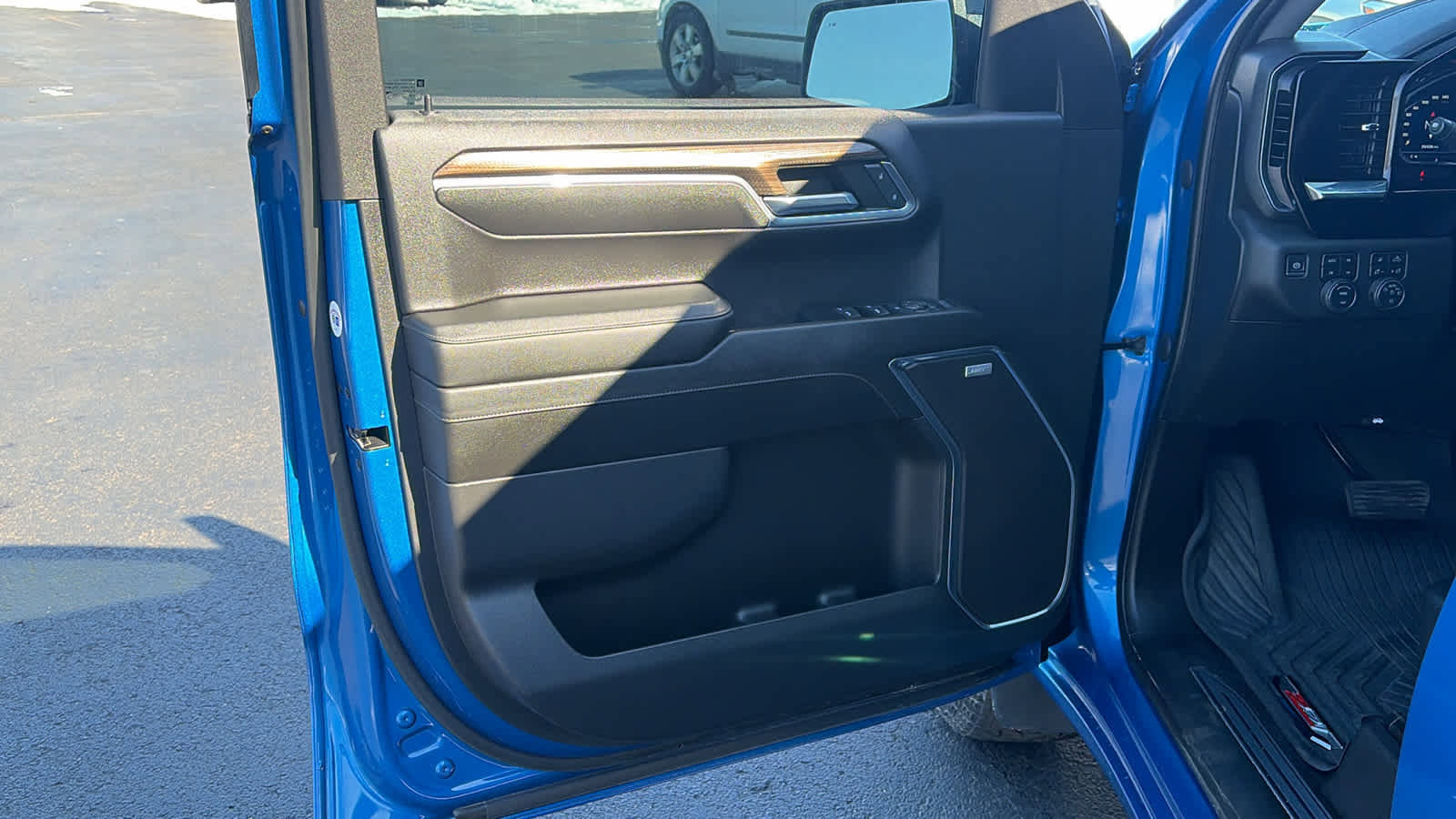 Certified 2023 Chevrolet Silverado 1500 RST w/ Convenience Package II image 5