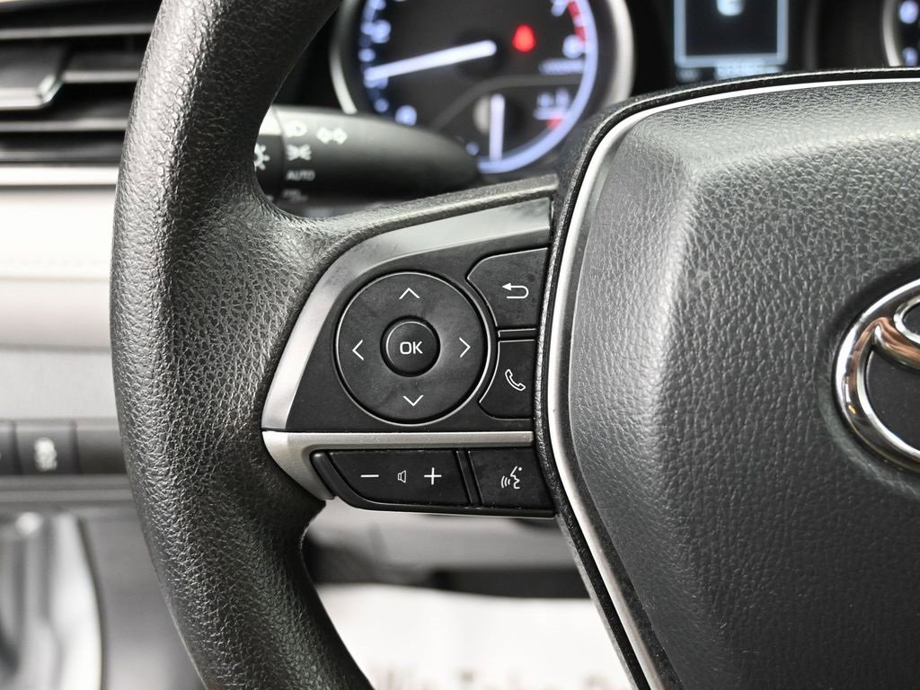 Used 2024 Toyota Camry LE image 16