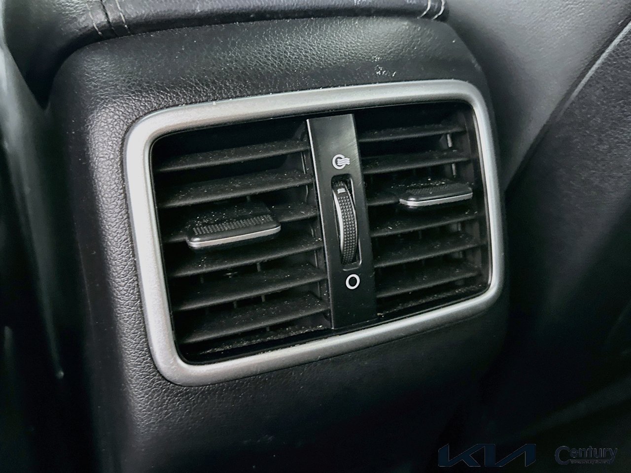Used 2022 Kia Sportage EX FWD image 25