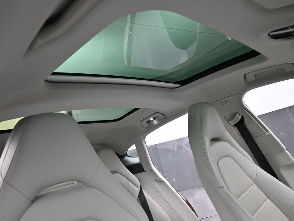 Certified 2022 Porsche Panamera 4S image 18