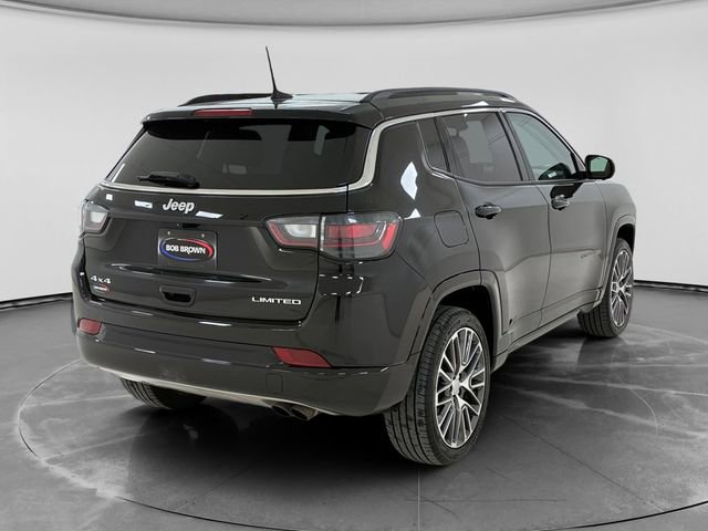 Used 2022 Jeep Compass Limited w/ Elite Group AWD/4WD image 3
