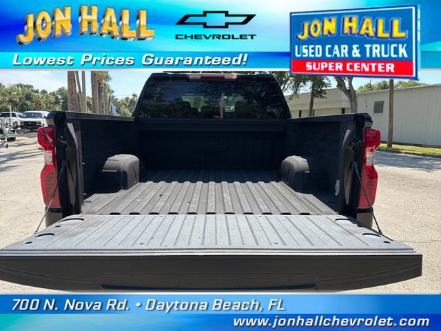 Used 2023 Chevrolet Silverado 1500 Custom Trail Boss w/ Midnight Edition AWD/4WD image 6