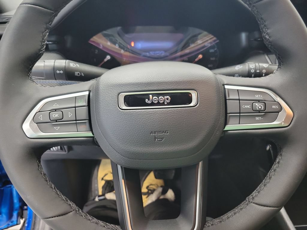 New 2026 Jeep Compass Latitude AWD/4WD image 11