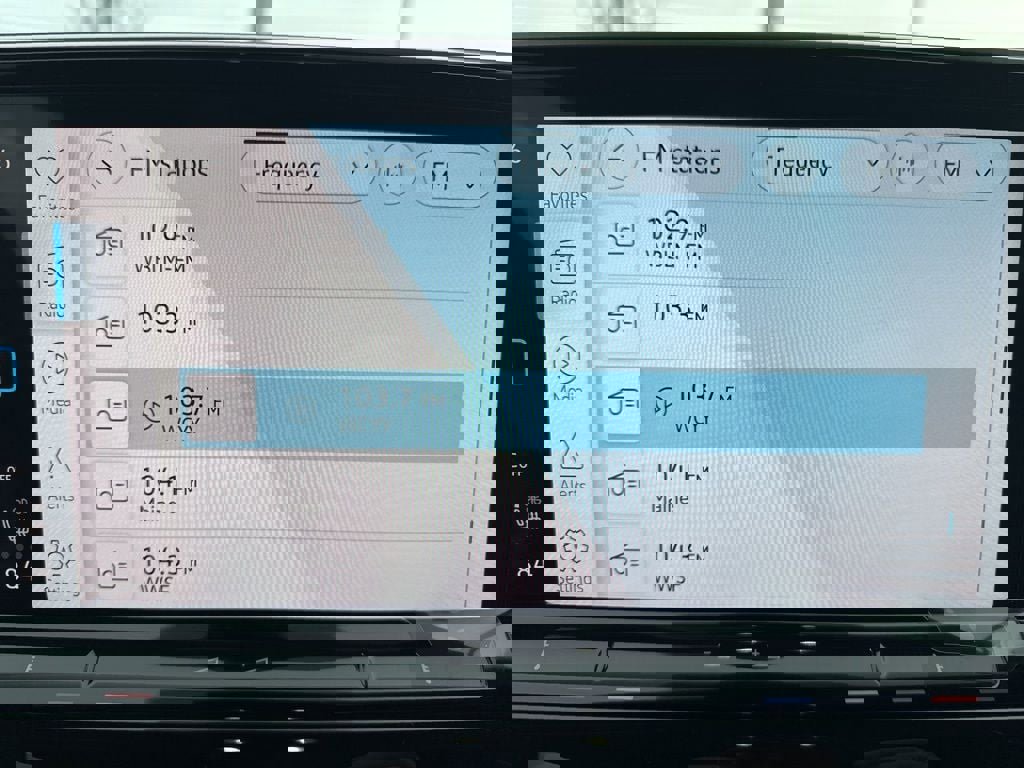 New 2026 Volkswagen Atlas SEL image 18