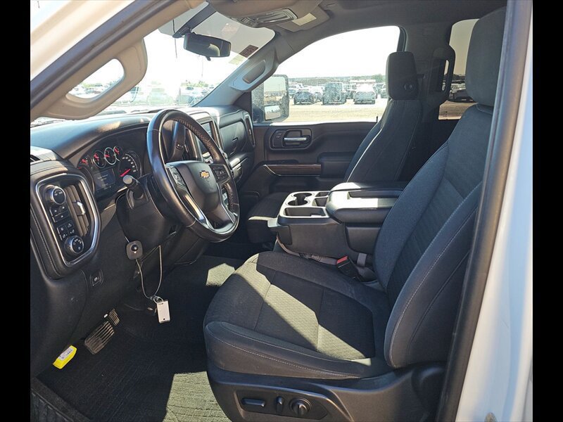 Used 2022 Chevrolet Silverado 2500 LT w/ Convenience Package AWD/4WD image 6
