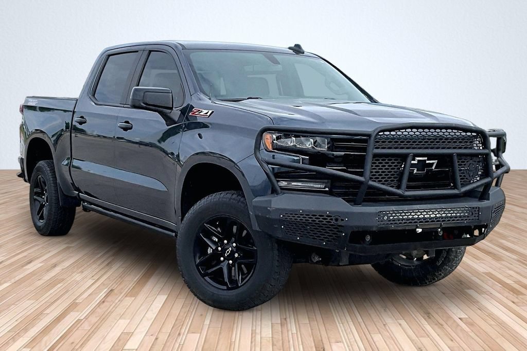 Used 2020 Chevrolet Silverado 1500 LT Trail Boss AWD/4WD image 9