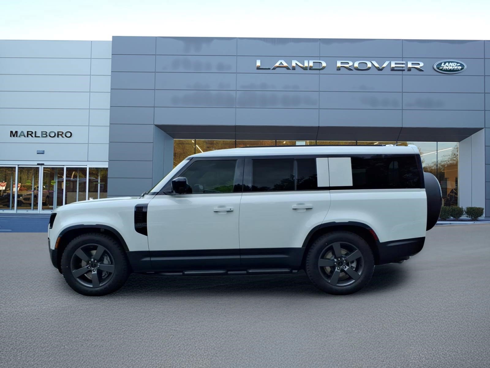 New 2026 Land Rover Defender 110 X-Dynamic SE AWD/4WD image 6