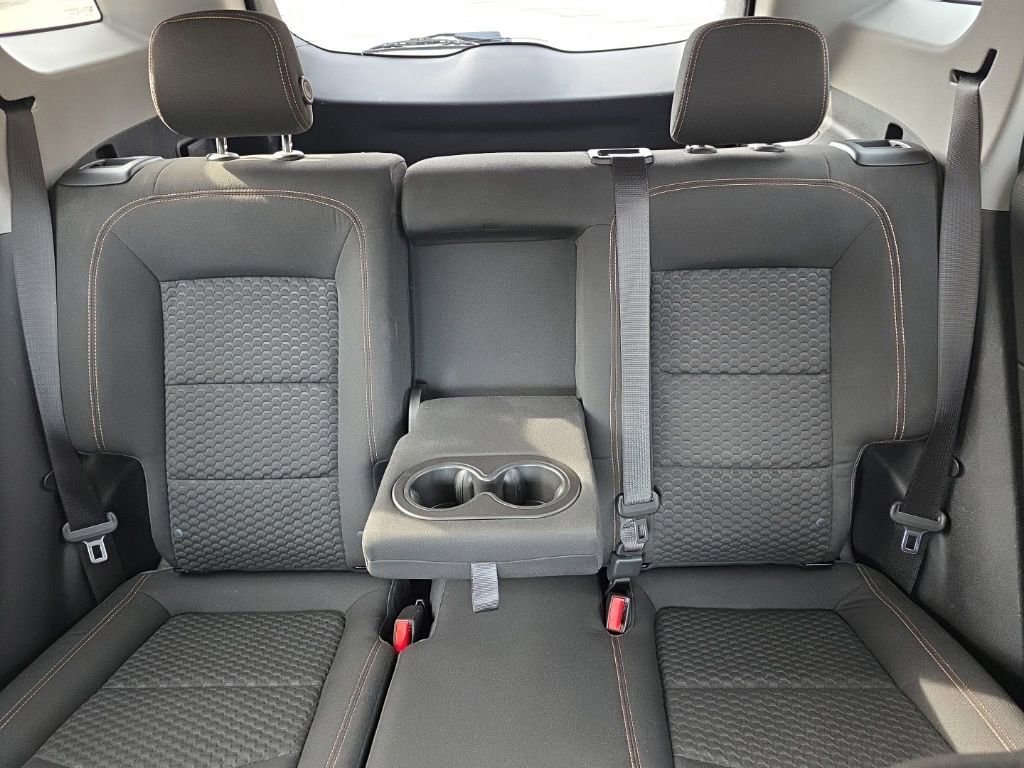 Used 2018 GMC Terrain SLE image 17