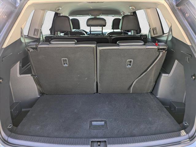 Used 2019 Volkswagen Atlas SE w/ Towing Package image 6