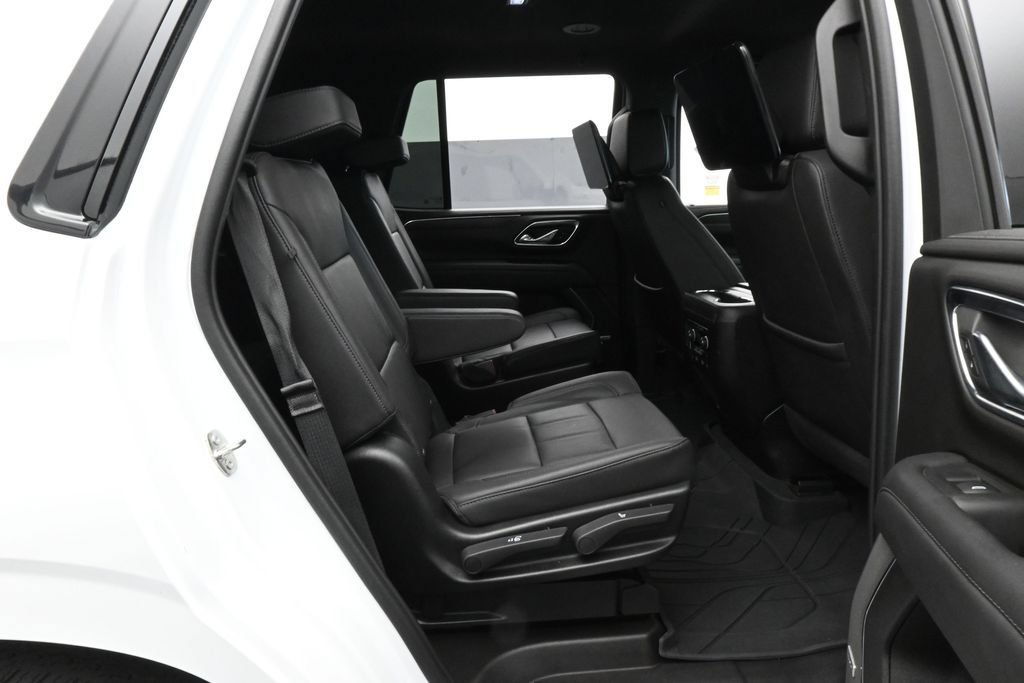 Used 2023 Chevrolet Tahoe Z71 w/ Z71 Off-Road Package AWD/4WD image 44