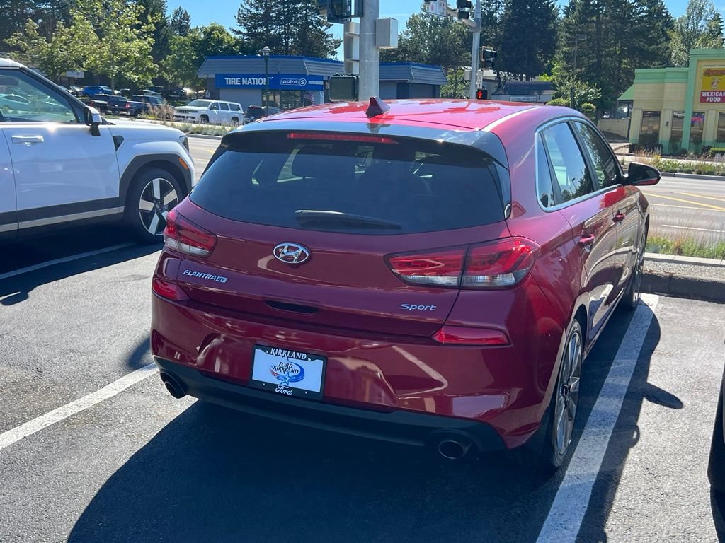 Used 2018 Hyundai Elantra GT Sport FWD image 6