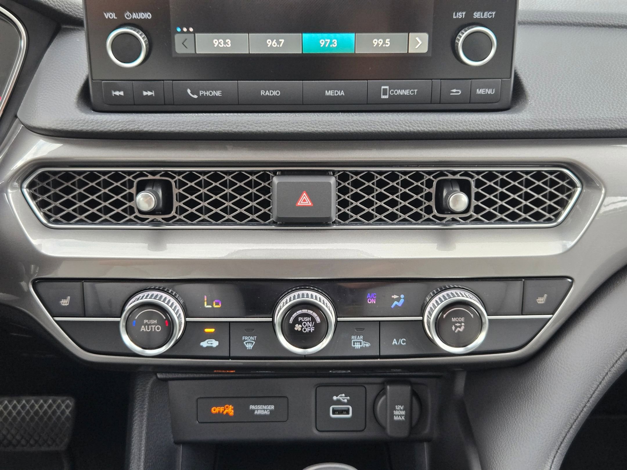 Used 2025 Acura Integra image 18