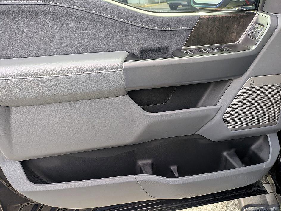 Used 2021 Ford F150 Lariat w/ Equipment Group 502A High image 13