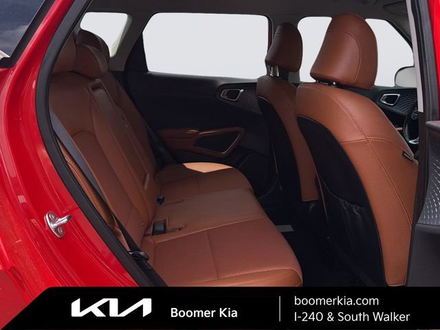 Certified 2025 Kia Soul EX FWD image 12