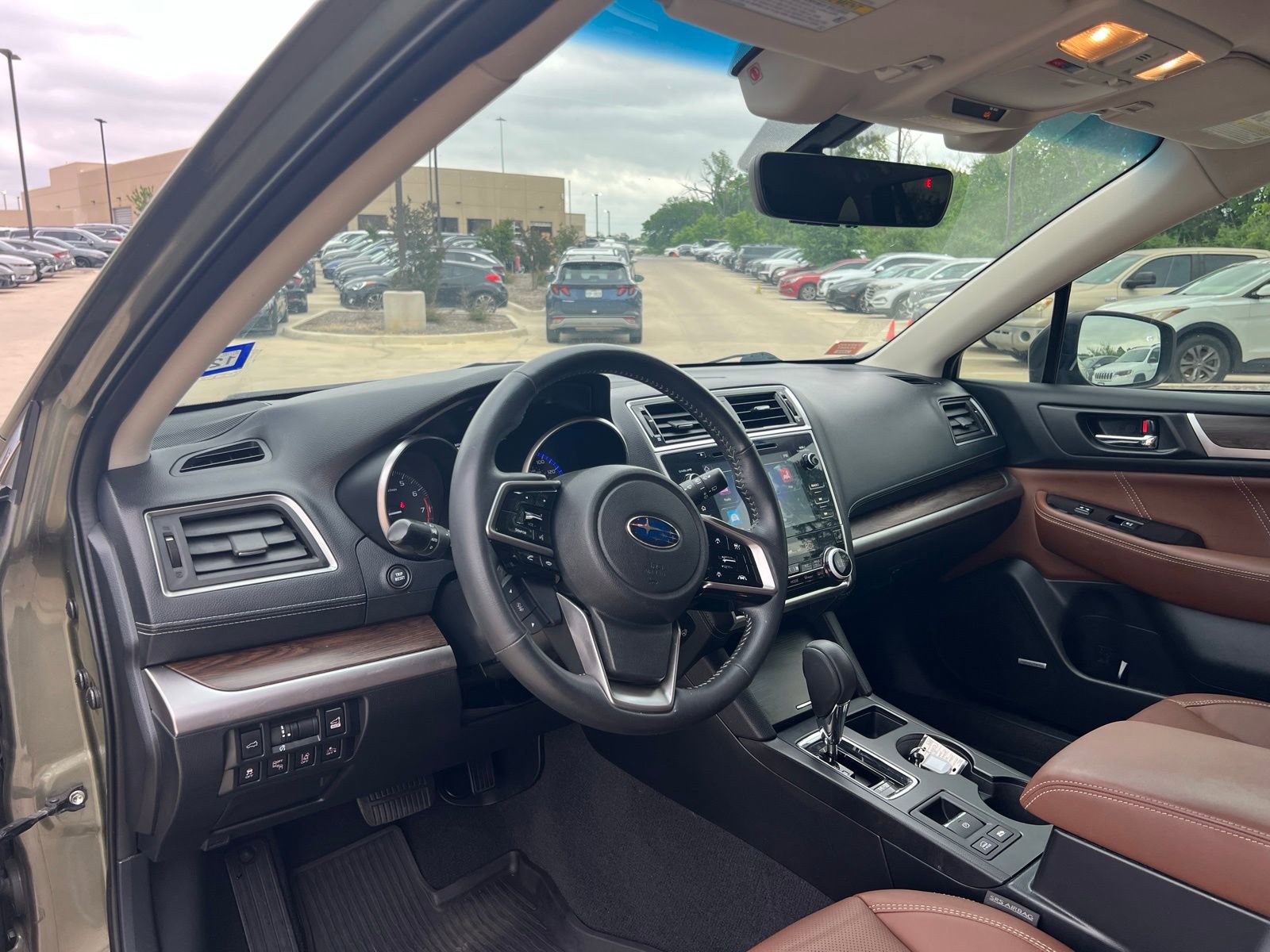 Used 2018 Subaru Outback 3.6R Touring w/ Protection Package #1 image 23