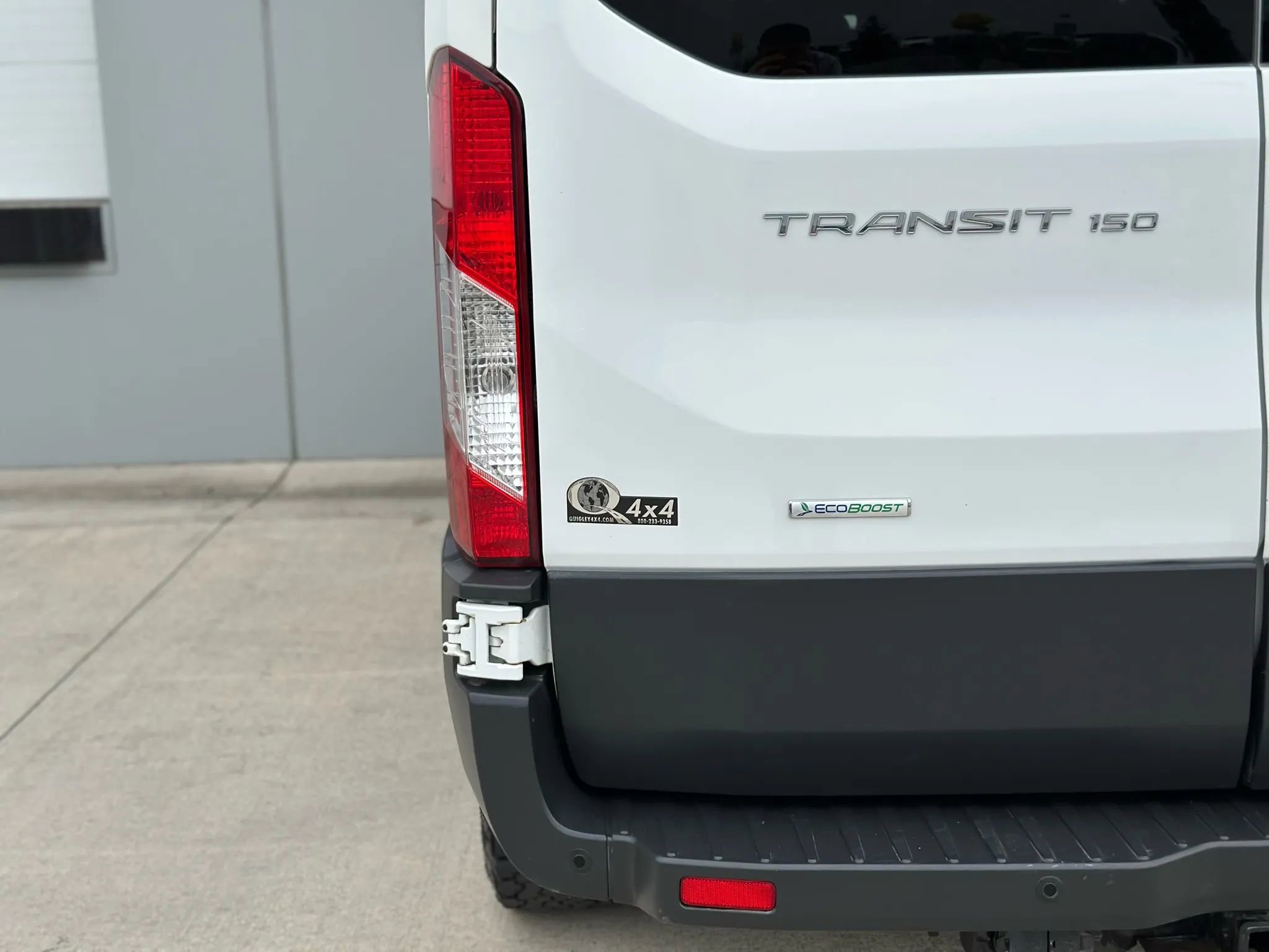 Used 2018 Ford Transit 150 XLT image 34