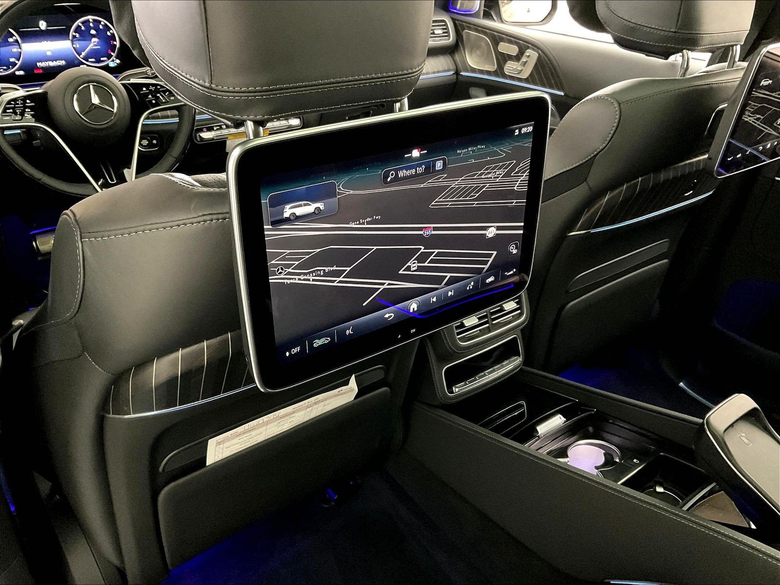 New 2026 Mercedes-Benz Maybach GLS 600 4MATIC image 22