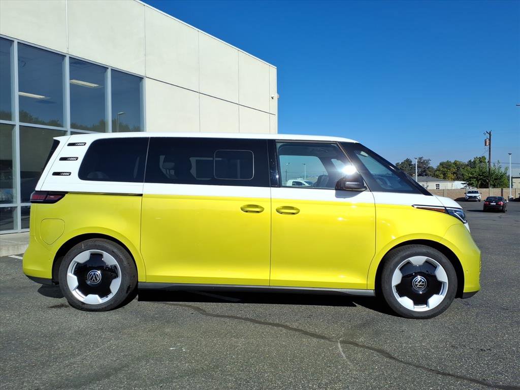 New 2025 Volkswagen ID. Buzz Pro S Plus image 7