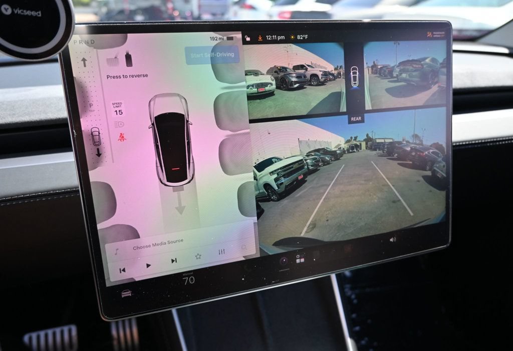 Used 2026 Tesla Model Y Long Range AWD/4WD image 13
