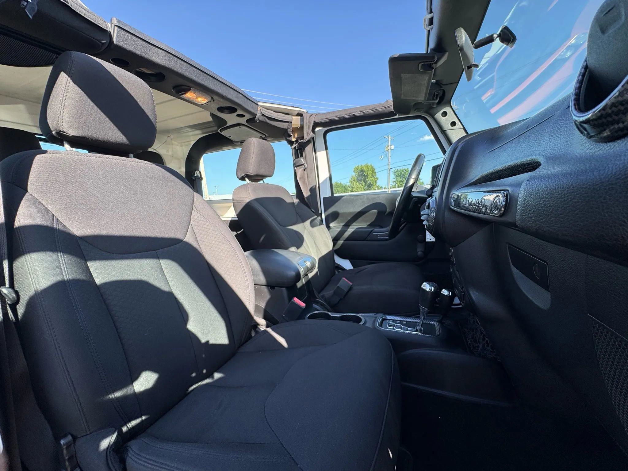 Used 2017 Jeep Wrangler Sport w/ Quick Order Package 24S image 17