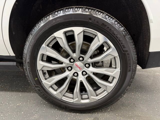 Used 2021 GMC Yukon Denali w/ Denali Premium Package image 20
