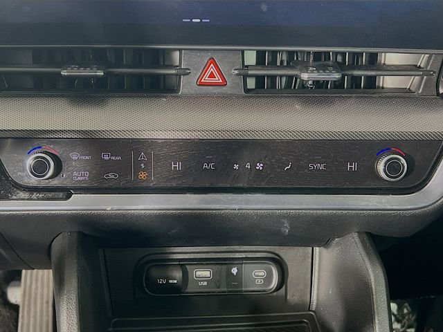 Used 2024 Kia Sportage SX image 23