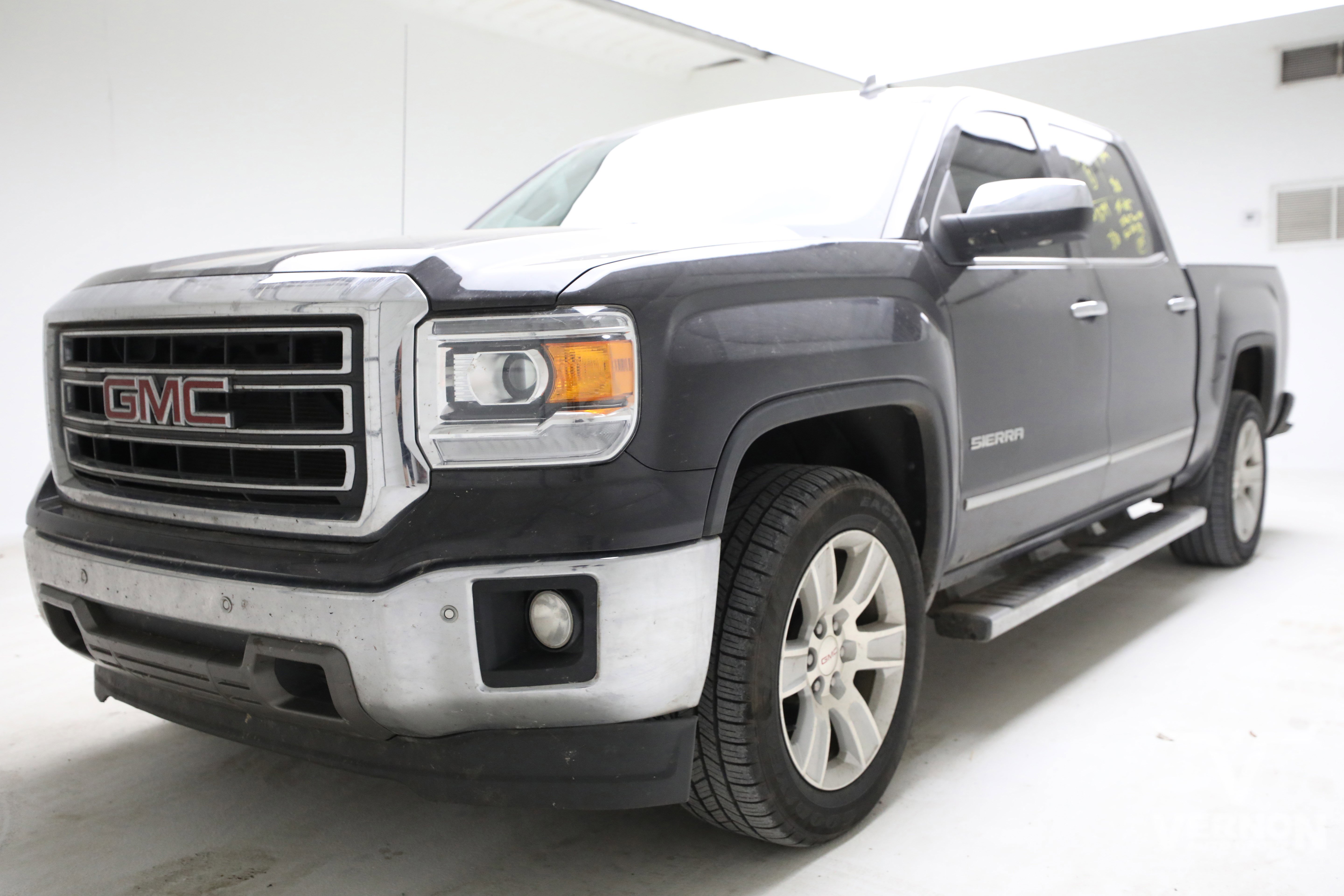 Used 2014 GMC Sierra 1500 SLT image 1