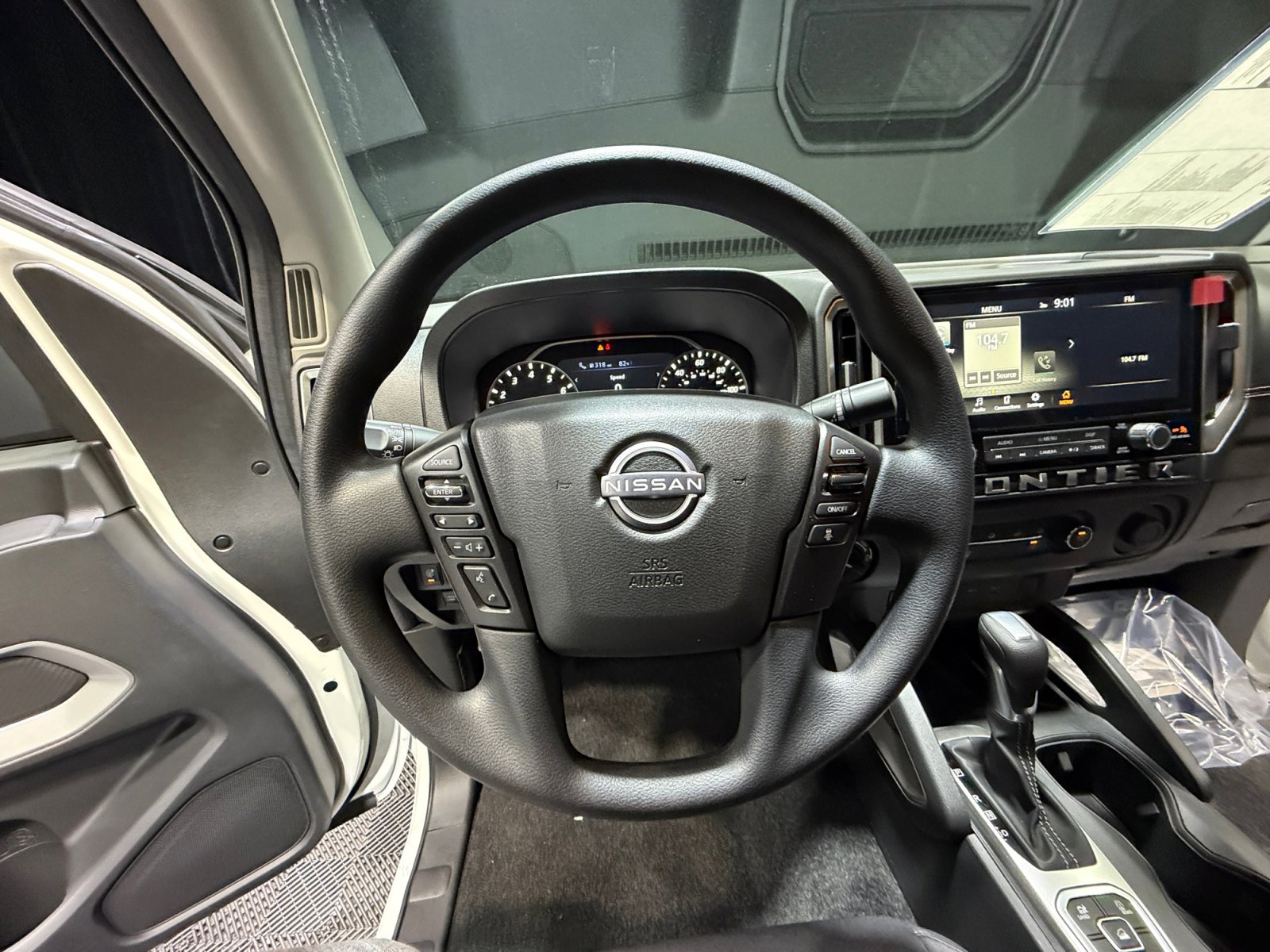 New 2026 Nissan Frontier SV image 9