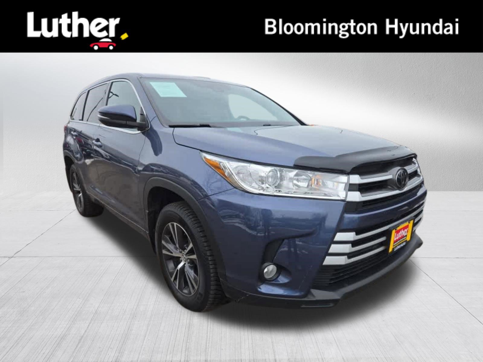 Used 2018 Toyota Highlander Plus image 1