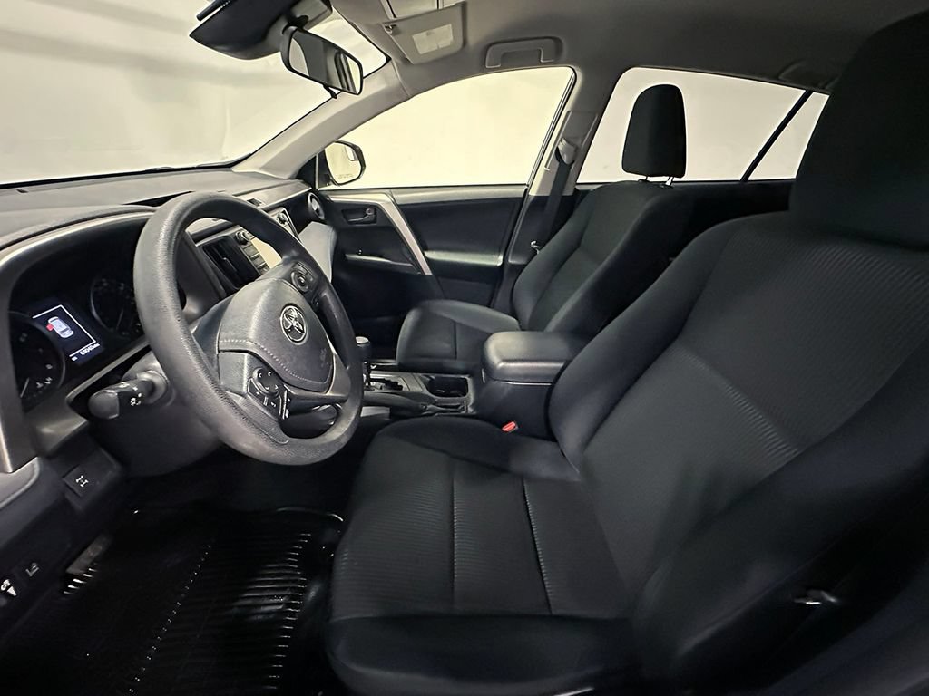 Used 2018 Toyota RAV4 LE w/ All Weather Liner Package AWD/4WD image 3