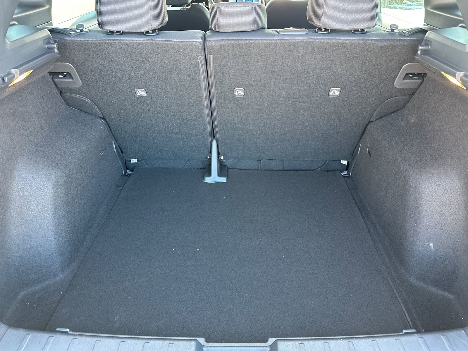 New 2026 Nissan Kicks S w/ Charging Package image 18