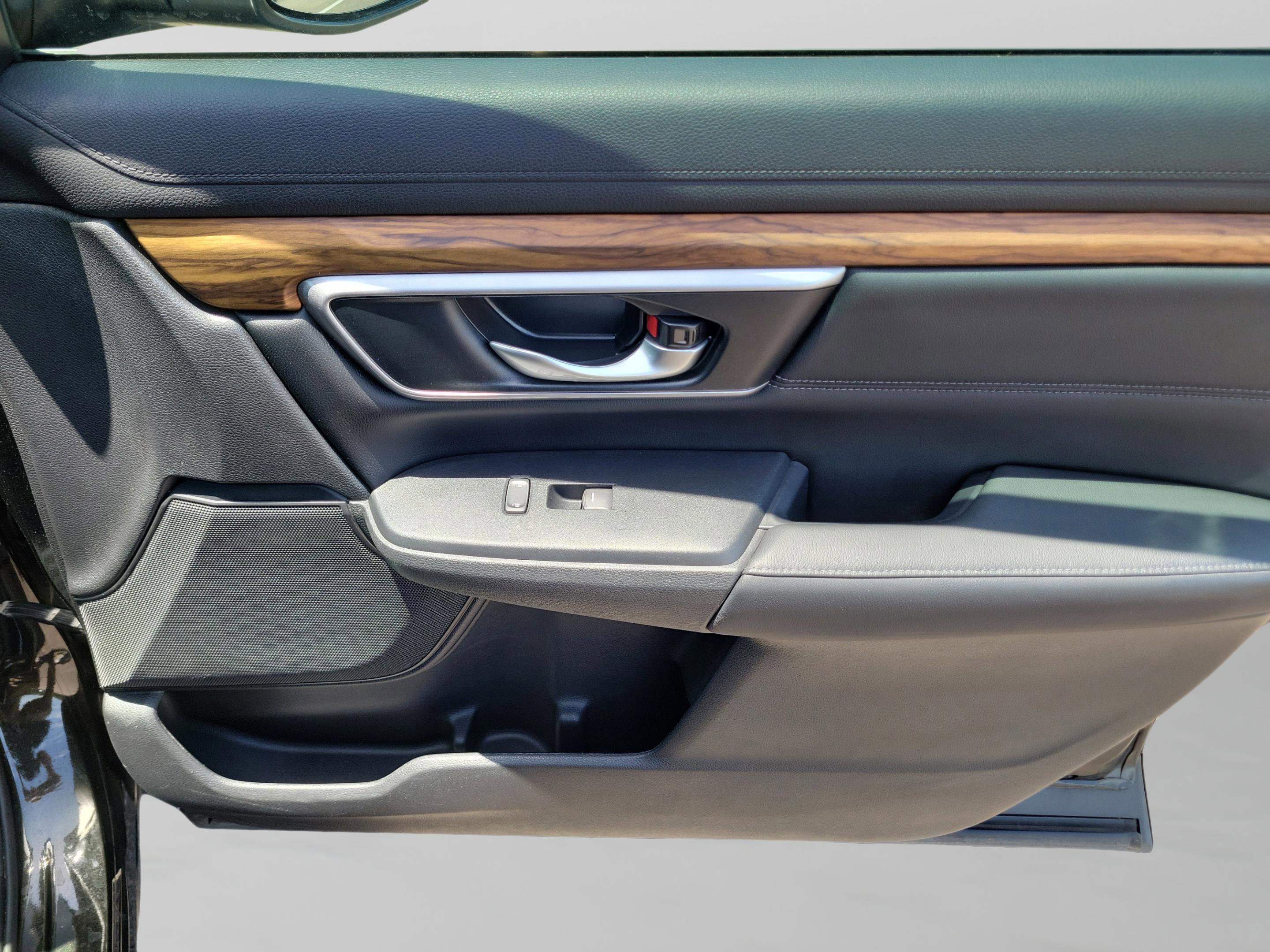 Used 2018 Honda CR-V EX-L image 21
