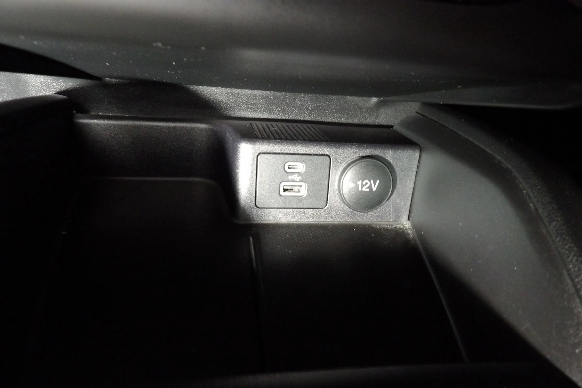 Used 2023 Ford Escape ST-Line AWD/4WD image 21
