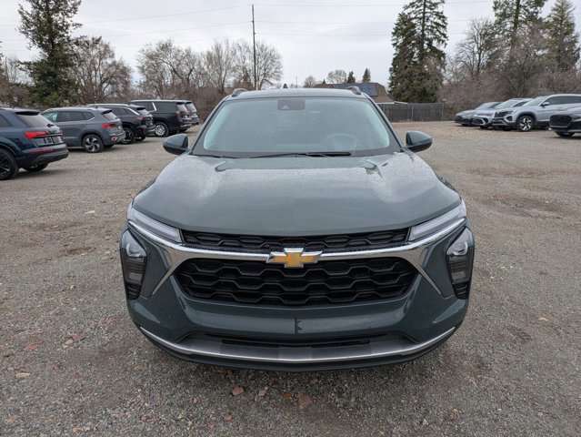 Used 2025 Chevrolet Trax LT video 2