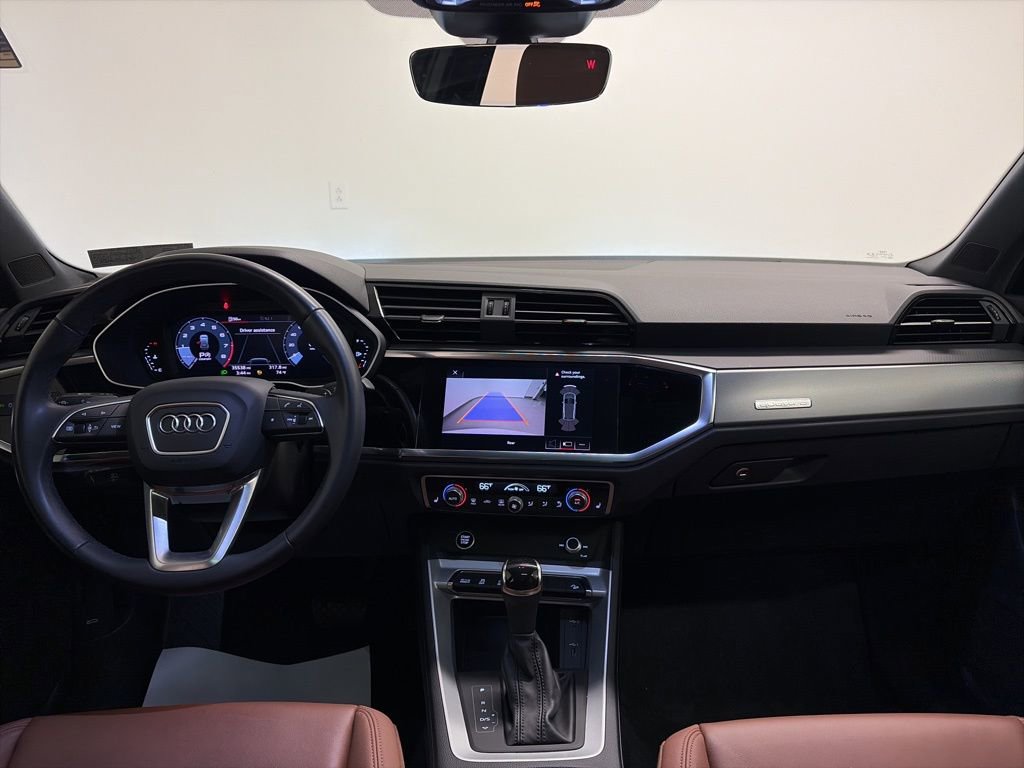 Used 2021 Audi Q3 2.0T Premium w/ Convenience Package image 2