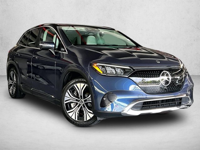 Used 2023 Mercedes-Benz EQE 350+ SUV image 11