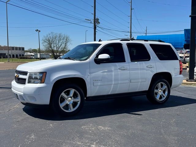 Used 2012 Chevrolet Tahoe LT w/ Luxury Package AWD/4WD image 3
