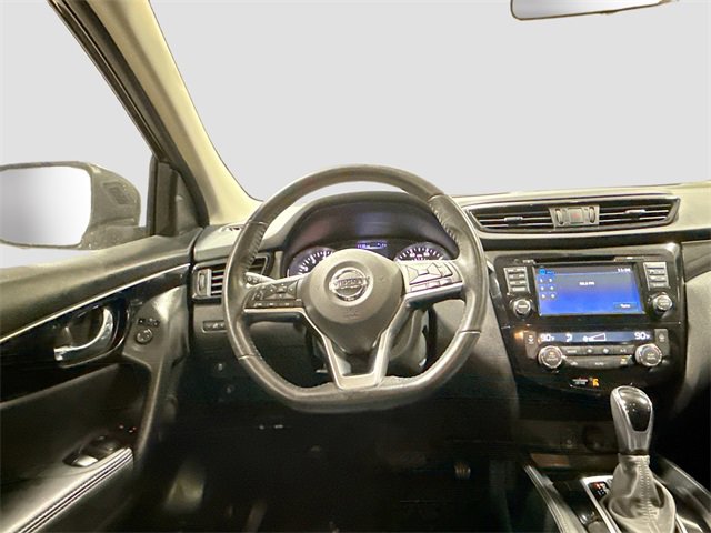 Used 2018 Nissan Rogue Sport SL image 22
